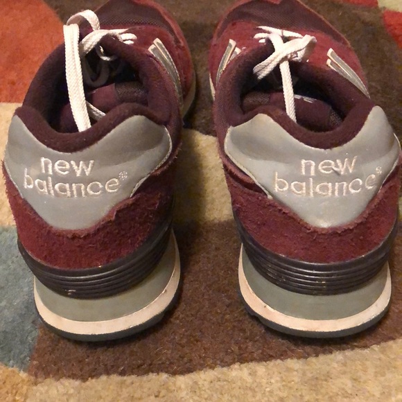 Men’s New Balance 574 - Picture 3 of 3